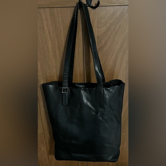 Pre owned Everlane Petra Italian Leather Magazine Tote Bag in Black Leather - Picture 2 of 8